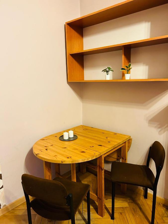 Kr Apartamenty Cracóvia Exterior foto