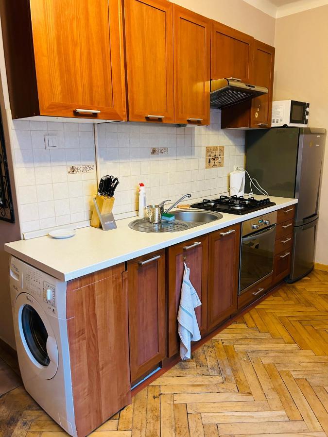 Kr Apartamenty Cracóvia Exterior foto